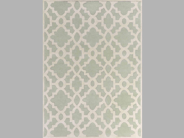 Vertical full view, intricate patterns on the Lattice Candice Olson rug.