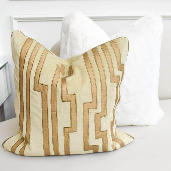 Candice Olson Velocity Cushion