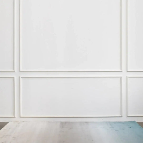 Flat view of Evka Cloud rug from the side.