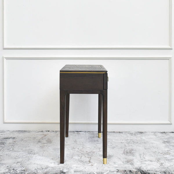 Taupe brown hues: A close-up of the hand-painted taupe brown finish on the table, highlighting its elegant and sophisticated color.