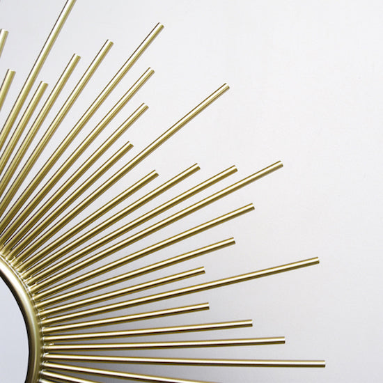 Close up look of the Soleil Sunburst Gold Vintage Wall Art.