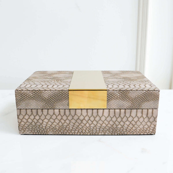 Side view of the Rectangular snakeskin trinket box.
