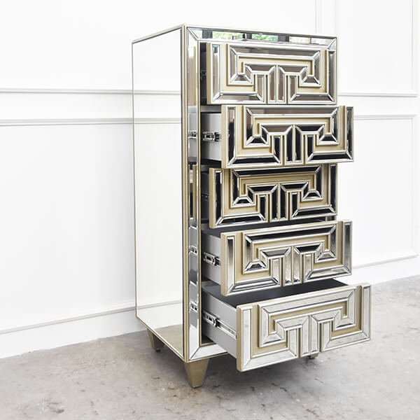 Spacious Storage of Venetian 5-Drawer Dresser – Open drawers revealing ample storage space, perfect for organizing essentials while maintaining a sleek, clutter-free look.