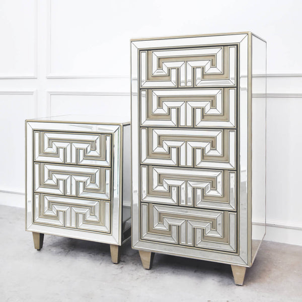 Venetian 5-Drawer Mirrored Dresser with Matching Nightstand – A beautifully coordinated furniture set featuring a mirrored dresser and 3-drawer nightstand, adding sophistication to the room.
