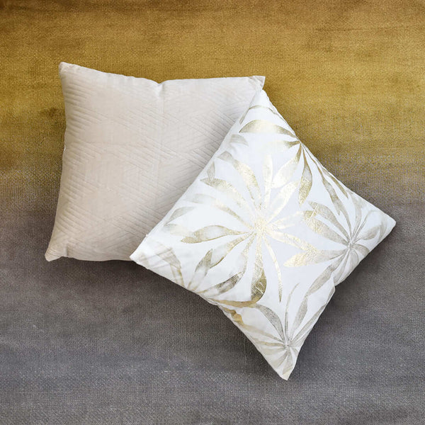 Despite the contrasting patterns of the Majorelle cushion with natural organic leaves and the Palais Geometric embossed patterns, these two cushions pair very well with each other playing with the soft contrast.