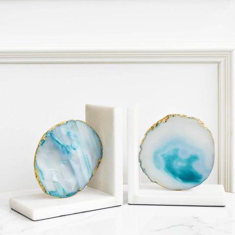 Pietra Green Natural Agate Bookends, The soft glow of the natural agates create a warm ambiance, and bring casual sophistication into any interior.