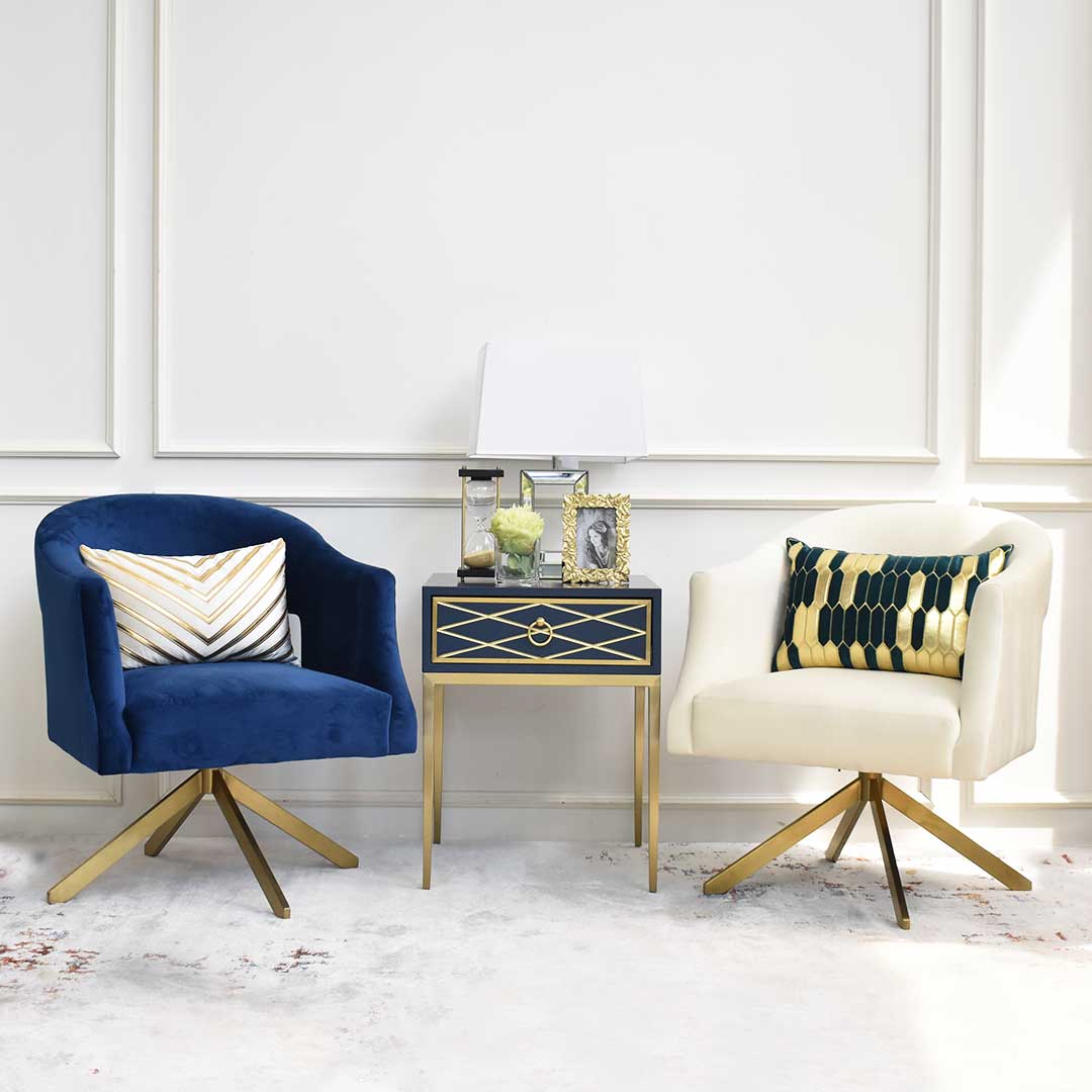 Modern Luxury Blue White Living Room Design with Valentino Blue Gold End Table with Decor Ideas.